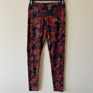 EUC LuLaRoe Minnie Floral Leggings one size